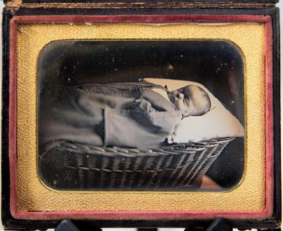 Daguerreotype of sleeping (?) baby