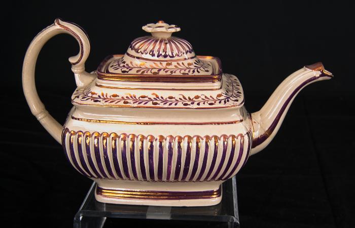 Teapot & Lid, Pink Lusterware