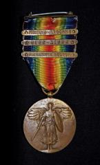 Medal - Victory w/ multicolored ribbon