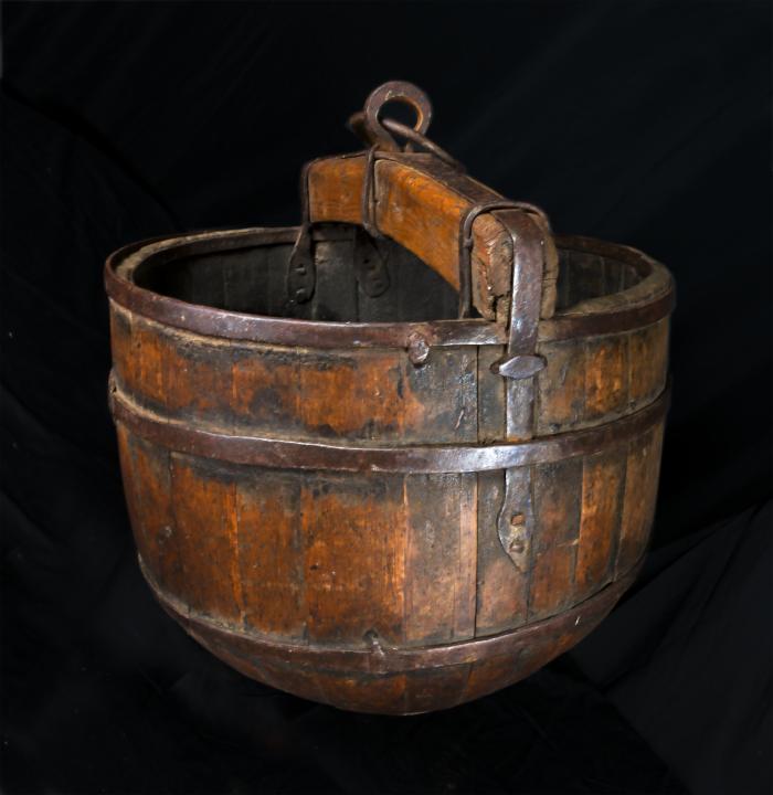 Wooden bucket side