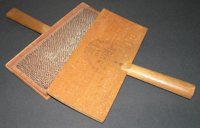 Connecticut Collections : Physical Object : Wool Card [HW1973.256a]