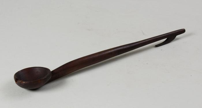 charge spoon geometric