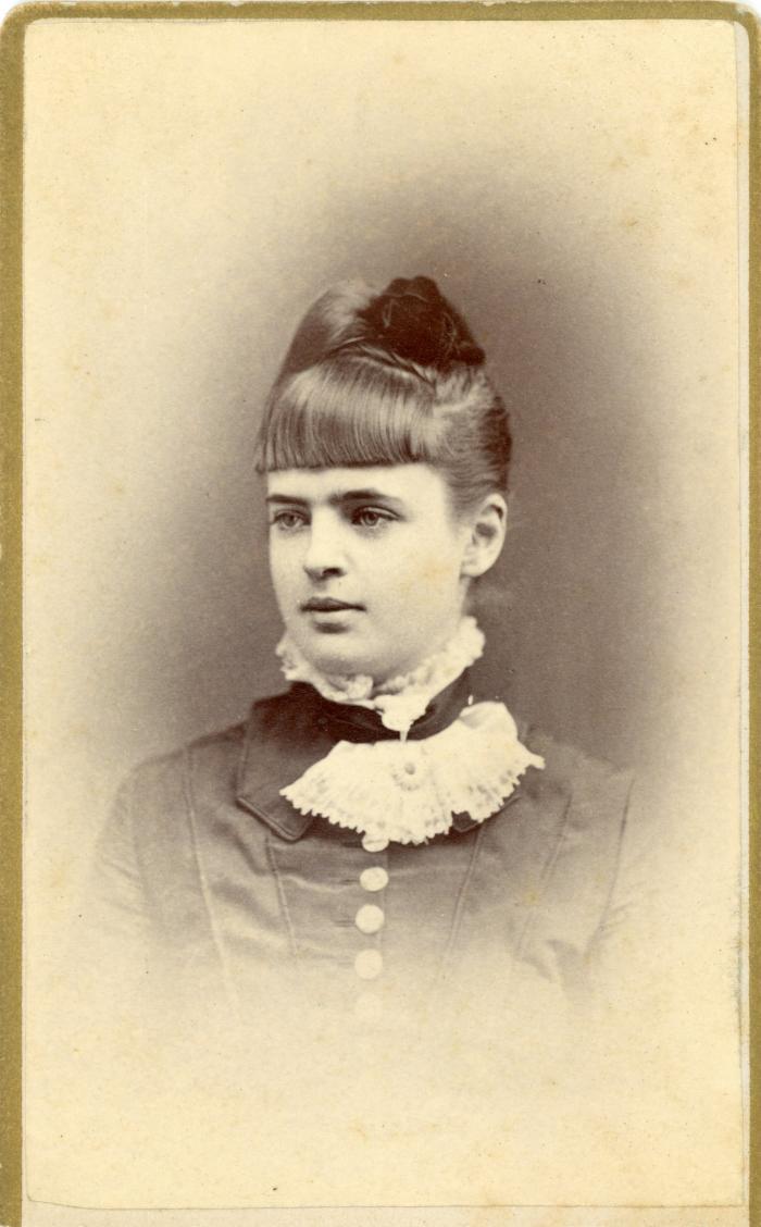 Portrait of Elsie Rowland, later Elsie Rowland Chase
