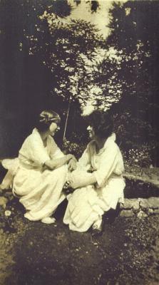 Photograph - Alice Keating Cheney and Constance Grenelle Wilcox (Pignatelli)
