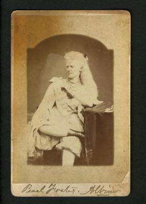 Photograph: Portrait of Pearl Foster, albino female performer, 1870s