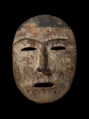 Ceremonial Object: Carved and painted ceremonial mask, Iñupiat (Native Alaskan Tribe) 