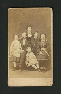 Photograph: Portrait of William Chantrell and family