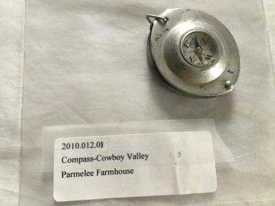 Cowboy Valley pocket Compass