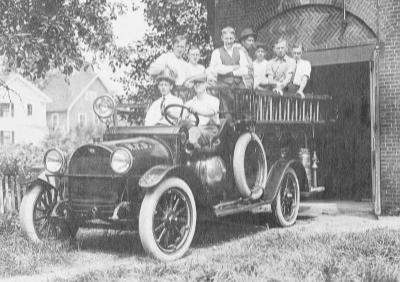 1916 REO Chemical Car