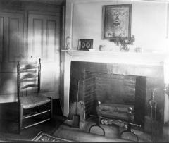 Loomis Homestead Sitting Room in Ell, circa 1910