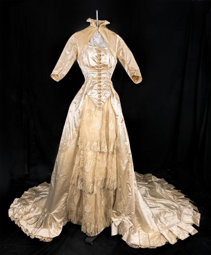 1865 Satin Wed Dress a